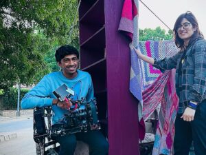 Mehreen Jabbar Instagram - Some long days. On the set of ‘The Contractors’. Limited series for @harpalgeotv @mohammedahmedsyed @shamimhilaly @bakhtawar_mazhar @mamya.jsk @farihaafzalkhan @hamzahtj @nabil_rizvi @faizruh @zara_g57 @7thskyentertainment