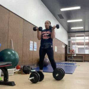 Meiko Satomura Instagram - 旅先トレーニング🏋️
2024.4
#筋トレ
#沖縄
#女子プロレス
#traning 
#SENJO