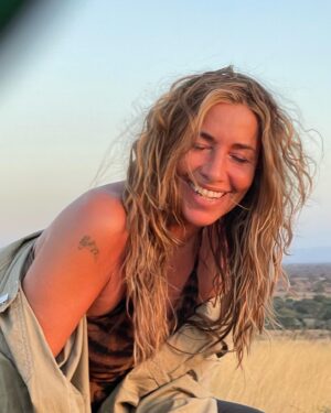 Melanie Blatt Instagram - 👋🏽👋🏽👋🏽
