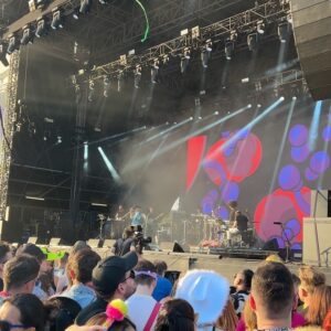 Melanie Blatt Instagram - Thank you @mightyhoopla for bringing so much joy to everyone. I love you 🩷❤️🧡💛💚🩵💙💜🖤🩶🤍🤎 P.s PADAM PADAM