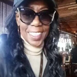 Melanie Comarcho Instagram - DALLAS I'M HERE!!! TONIGHT GARY OWENS AND FRIENDS @THE METROPLEX @8P
#followme