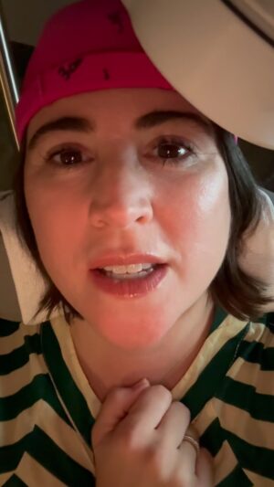 Melanie Paxson Instagram - Documenting Day 27 of TMS at Sweetgrass Psychiatry🤍 We’re in the home stretch, friends!

#melaniepaxson #actress #descendants #descendants2 #descendants3 #savingmrbanks #disney #disneylove #charleston #charlestonliving #chs #tms