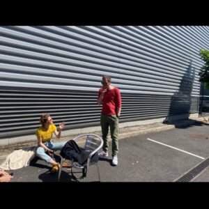 Mélanie Thierry Instagram - Et c est parti pour une 4 eme semaine de thérapie. Ce soir sur @arte . Avec Reda , on s’est rencontré sur le divan , il était 9 h , on se regarde , et on se dit que l on fait un métier bizarre parfois ! @redakateb