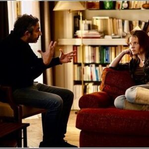 Mélanie Thierry Instagram - Vous étiez déjà nombreux ce week end sur @artefr à découvrir En Thérapie , vous nous retrouverez à la télé dès jeudi .  Je vous souhaite à tous d avoir un psy comme Frederic Pierrot, avec une aussi belle écoute .. @artefr @toledanonakache @redakateb @filmsdupoisson