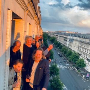 Mélanie Thierry Instagram - Alors on va chanter , on va danser ce mois de juillet , Tralala , le film des frères Larrieu montera les marches  de Cannes . On a commencé à trinquer .. #mathieuamalric @josianebalaskooff @bertrand_belin @maiwennofficial @galateabellugi @seinlavie #frèreslarrieu