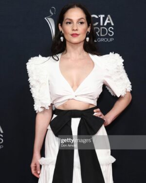 Melanie Zanetti Instagram - @aacta Day 2! Had a swell time catching up with friends both old and new. ✨✨✨

Dressed by @gailsorronda 🖤 I have been obsessed with her dreamy/romantic/goth/doll/ethereal creations for years so it was an absolute DREAM to wear her for the AACTAs 🤍✨

Jewelry @monies_official 🤍✨

Hair and make up by the wonderful @katieangusmakeupartist 🤍✨