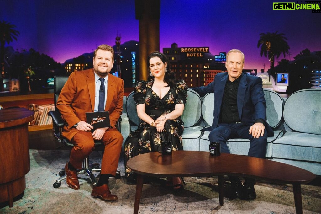 Melanie Lynskey Instagram - I am on @latelateshow tonight with the very funny, very sweet and welcoming @j_corden and the hilarious and brilliant @therealbobodenkirk !! I was sweaty and nervous! I got to meet @torikelly who has the voice of an angel and the personality to match 💗 thanks to @misha_rudolph_stylist for getting this all together and for steaming so thoroughly. This @rodarte dress makes me feel like a royal. Love to my sweet friends @stephensollitto and @marcusrfrancis for a fun time and making me feel beautiful. Steve talked me into a red lip 😬 that’s how much I love you, Steve. What a lovely team they have at the show, good luck to everyone there in their next ventures!! #LateLateShow #sweaty PHOTOGRAPHER: @terencepatrick