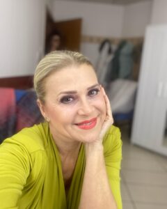 Actress Melek Şahin HD Instagram Photos and Wallpapers May 2024