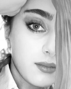 Melika Shaban Instagram - روی خودت تمرکز کن نه دیگران