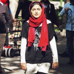 Melika Shaban Instagram - کسی که خودش رو باور داره نه از تعریف جوگیر میشه نه از تحقیر دلگیر.