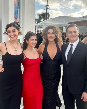 Melina Kanakaredes Instagram - From my family to all …. Happy Healthy and WONDERFUL New Year!!! Sending love light and peace to all!!♥️🙏🏻