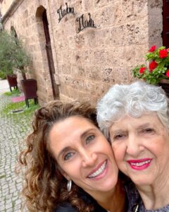 Actress Melina Kanakaredes HD Instagram Photos and Wallpapers January 2024