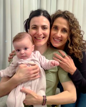 Melina Kanakaredes Instagram - Celebrated my beautiful mom with a mother daughter trip to her hometown, Naousa Greece-I was inspired by her “blue zone”childhood friends, met the next generation of the Temo family, hugged my cousins and had a blessed opportunity to spend time with my beautiful Thea Dina - days before she went with the angels🙏🏻♥️ Feeling SO #blessed
