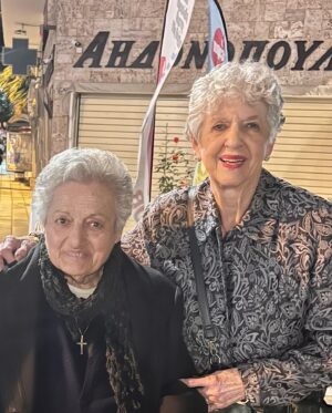 Melina Kanakaredes Instagram - Celebrated my beautiful mom with a mother daughter trip to her hometown, Naousa Greece-I was inspired by her “blue zone”childhood friends, met the next generation of the Temo family, hugged my cousins and had a blessed opportunity to spend time with my beautiful Thea Dina - days before she went with the angels🙏🏻♥️ Feeling SO #blessed