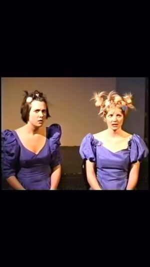 Melinda Hill Instagram - In honor of @kristenwiigdaily hosting @nbcsnl this week! Confessions of a Tooth Fairy 🦷🧚‍♀️🩵 #KristenWiig #SNL #Confessionsofatoothfairy #toothfairy #comedy #comedyreels