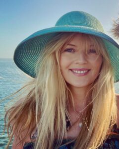 Melinda Hill Most Liked Photos and Posts