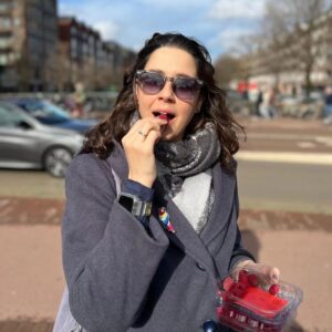 Melis Birkan Instagram - Bir güzel kış dump'ı olsun içimden geldi...❄️ 
Gezerken aynı zamanda paylaşmayı beceremeyenlerdenim maalesef. Canım kocam sayesinde de bu fotoğraflar çıkıyor, bana kalsa bunlar da olmaz... 
Herşey seninle güzel canım sevgilim... @arasaydinofficial 🧡