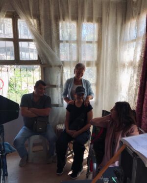 Melis Sevinç Instagram - Sevinçler set ziyaretinde :))