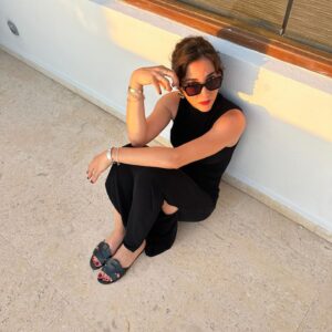 Melisa Berberoğlu Instagram - Hello Stranger.