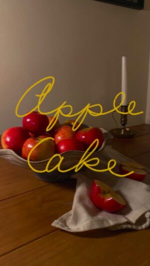 Melise Instagram - this apple cake recipe was the perfect fall kickoff dessert 🍎
.
.
#fallrecipes #desserts #hygge #autumnvibes🍁 #vintagerecipes #meliseenplace