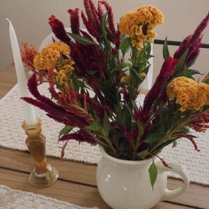 Melise Instagram - a perfect fall color palette 🌾
.
.
#autumn🍁 #ａｅｓｔｈｅｔｉｃ #cozyhome #tablesetting #flowersofinstagram