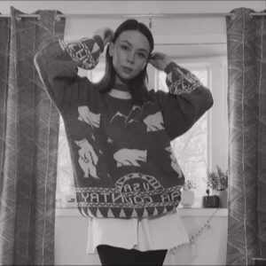 Melise Instagram - a very december ootd🧸