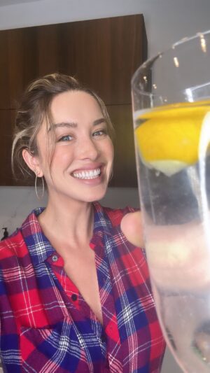 Melissa Bolona Instagram - 1️⃣ Filter Your Water: 
Clean water is the foundation of well-being. Filtering removes impurities, chemicals, and contaminants, ensuring every sip is pure and safe. Your body deserves the best, so give it the gift of clean hydration! 🚰

2️⃣ Alkalize It:
Balance is key! Alkalizing your water helps maintain a healthy pH level in your body. An alkaline environment supports overall wellness, boosts energy, and promotes optimal functioning. Cheers to balance and vitality! 

3️⃣ Add Back Minerals and Electrolytes:
Restore what’s essential! Replenishing minerals and electrolytes lost during filtration ensures your water isn’t just clean but also nutrient-rich. Keep your body hydrated and happy by giving it the natural goodness it craves!
🚀Remember, small changes lead to big transformations. Elevate your hydration game and witness the positive ripple effect in your health journey! 🌟💦 .
.
.
.
.
#HealthyHydration #WellnessWednesday #waterwisdom