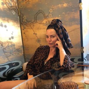 Melissa George Instagram - Summer in Paris with my best friend @kirstie_clements she didn’t make it into the photo. BUT my fabulous robe and matching head scarf did, by @chelseadeluca birthday eve in the making