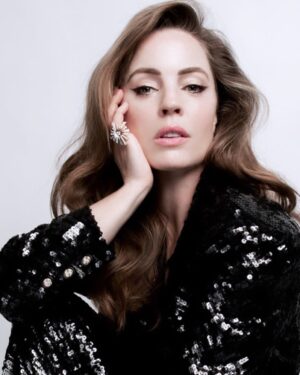 Melissa George Instagram - #emmymagazine @buonomo_cometti @chanelofficial #themosquitocoast @appletv @chanel.beauty