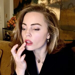 Melissa George Instagram - @dior #diorjewelry #hfpa vision head to toe by @visiondidierangelo @diormakeup launching @appletvplus show #themosquitocoast
