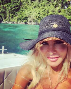 Melissa Tkautz Instagram - 👙🕶☀️🌊 I’m in serious holiday mode now, 😊 loving every single second! Love that holidays make you push pause on day to day life and actually LIVE LIFE. ❤️❤️❤️