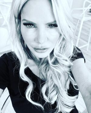 Melissa Tkautz Instagram - Thanks so so much everyone for all the birthday love! ❤️ I’m having an awesome day and sending massive love back to you all! Xo