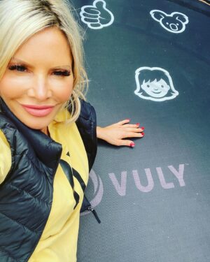 Melissa Tkautz Instagram - GIVEAWAY TIME! 
The incredible people at @vulyplay are letting me give away a medium ultra trampoline! I’m obsessed with mine so I love being able to do this!! 🙌💁🏼‍♀️
...
HOW TO ENTER!
Make sure you're FOLLOWING both @melissatkautz and @vulyplay
TAG a friend (or a few!) in the comments below!
You can enter as many times as you like!
Winner will be drawn at random and announced 4.11.20. This competition is not affiliated with Instagram. Good luck!
#giveaway #win #free #competition #contest #vullytrampoline