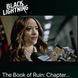 Melissa De Sousa Instagram - As someone who grew up reading comic books. Taking silly putty and copying the photos. (Who did that?) This was really fun to see last night. #BlackLightning #dccomics #CW #WarnerBros #dcuniverse #ChiefLopez #AnaLopez #Comics #Villain ⚡️