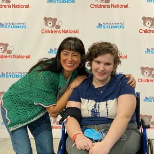 Melissa Villaseñor Instagram - Still smiling from this visit at @childrensnational. Thank you to the patients who shared their stories and made this such a special time. Extra shoutout to Ren for my crochet frog. Wishing the best for these kiddos. The book i read was “The Fantastic Bureau of Imagination” by one of my fave artists @bradmontague !

P.S. Donations this holiday season light up Dr. Bear, their mascot, at the hospital to brighten patients’ days 🌟❤️– link in their bio!