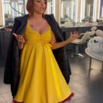 Melody Ruiz Instagram - Buenos días familia! Os dejo un mini ensayo en la sala de maquillaje antes de salir a la actuación de la segunda gala “Fue tan poco tú querer” de #Rociodurcal ❤️