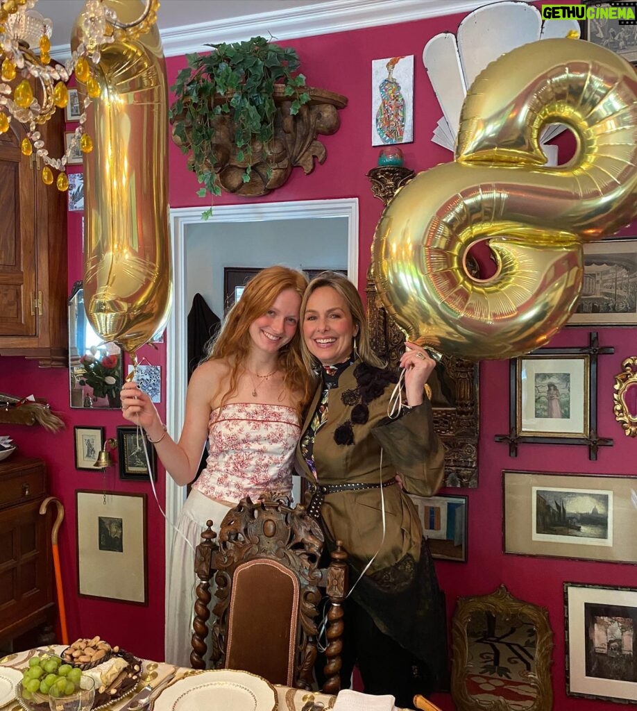 Melora Hardin Instagram - I LOVE YOU @piperquinceyjackson HAPPY 18th BIRTHDAY my darling daughter! It has been my honor and continues to be the joy of my life to watch you grow into the talented, kind and bright young woman that you are always becoming! You have so much adventure and joy ahead of you! Happy Day of Birth! Today is one of the greatest days of my life!!♥️🎉🌟