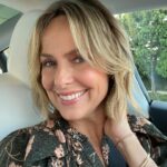 Melora Hardin Instagram - New haircut, same me 🌸 Thanks @adamcampbellhair 💇‍♀️ I love it!