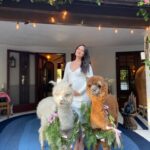 Melora Hardin Instagram - What a beautiful Mommy you are going to be Katie and what a lucky little baby to come to you and Paul! It was so nice to host your shower. You’re going to be great parents! I love you! 💕👶