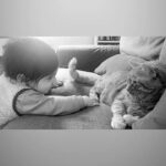 Meltem Yılmazkaya Instagram - 🥹 Biraz duygusalım , ilk anneler günüm🌱 Anne olmakla anaç olmak bir değilmiş , annelik gönüllü delilik haliymiş , yıpranan bedenin ve ruhun sana bu büyük sevgiden hediyeymiş. Aşkım çoooook büyük , kaygı da bir o kadar🤍 Dilerim hep annen için “ iyi ki” dersin Topikim! Elimden , gücümden , kalbimden ne gelirse senin için ömür boyu! ❤️