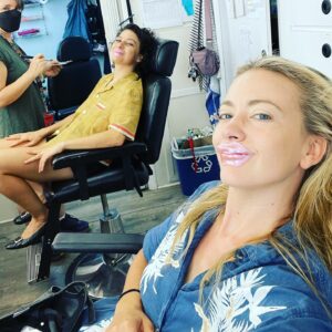 Meredith Hagner Instagram - shooting overnights.my mind has left my body. Fun fact about me! I can’t sleep in the daytime no matter the level of exhaustion. So I’ve slept approximately 7 minutes in a week! It’s why I stick to a STRICT 8:45 pm bedtime regularly. Bored yet?Anyway, Despite feeling like a human trash receptacle  and running around with a weird stare humming Christmas tunes to myself,I know I’ll be weirdly nostalg for the sweet ol long weirdo fever dream nights of @searchpartymax