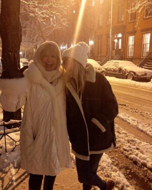 Meredith Hagner Instagram - How basic is it to “miss New York” but I really miss New York today