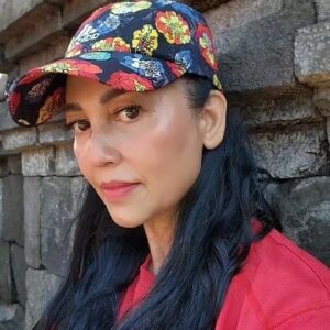 Meriam Bellina Instagram - Happy Sunday to all❤️🤗🙏