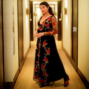Merin Philip Instagram - And like that feels honoured to be winning The Best Supporting Actress (Malayalam) for 'VAATHIL' in "Santhosham South Indian Film Awards 2023", felt like on top of the world! ✨
Thankyou so much 🌟
 
Styled by: @warp.stories @krishnaviswam 
PC: @delight_photography_official 
@filmstarsbuzz
@bavisettybuchirajunaidu

#santhoshamawards2023#malayalammovie#vaathilmovie#bestsupportingactress#gratitude#dreamscometrue#happiness