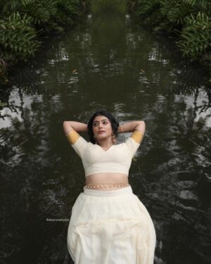 Merin Philip Instagram - Write a caption... Pic - @sharon.shyam 

Gorgeous : @merinmaryphilip 

Hair & Makeup : @soumyashyam_makeupartist 

Accessories : @urvasi_ernakulam 

Outfit : @kiara_btq 

Special thanks @dibeeshdas 

@sunuprathapan 

@_ajmalaju___ 

@signaturebysiva 

@jishnurejimon 

—————————————-
@nikonindiaofficial Z9
——————————————

#sharonshyam #sharonshyamphotography #storiesbysharonshyam #trendingsong #instareels #instalikes #weedingphotography #weedingreels #reelskerala #réel #reelsindiaofficial #reelsitfeelsit #trendingreels #verityreels #veritybook ##weedinghairstyle #weddingmoments #reelsfeelit ❤️#reelsnew #reelvideo #reelsinstagram❤️💯 #reelskeralaofficial #creativephotography #creativeminds #creativeminds #nikonindiaofficial
#nikonindia #onam Pic - @sharon.shyam 

Gorgeous : @merinmaryphilip 

Hair & Makeup : @soumyashyam_makeupartist 

Accessories : @urvasi_ernakulam 

Outfit : @kiara_btq 

Special thanks @dibeeshdas 

@sunuprathapan 

@_ajmalaju___ 

@signaturebysiva 

@jishnurejimon 

—————————————-
@nikonindiaofficial Z9
——————————————

#sharonshyam #sharonshyamphotography #storiesbysharonshyam #trendingsong #instareels #instalikes #weedingphotography #weedingreels #reelskerala #réel #reelsindiaofficial #reelsitfeelsit #trendingreels #verityreels #veritybook ##weedinghairstyle #weddingmoments #reelsfeelit ❤️#reelsnew #reelvideo #reelsinstagram❤️💯 #reelskeralaofficial #creativephotography #creativeminds #creativeminds #nikonindiaofficial
#nikonindia #onam