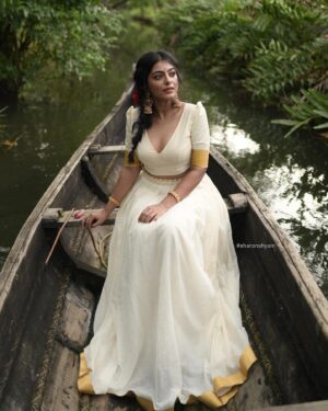 Merin Philip Instagram - Write a caption... Pic - @sharon.shyam 

Gorgeous : @merinmaryphilip 

Hair & Makeup : @soumyashyam_makeupartist 

Accessories : @urvasi_ernakulam 

Outfit : @kiara_btq 

Special thanks @dibeeshdas 

@sunuprathapan 

@_ajmalaju___ 

@signaturebysiva 

@jishnurejimon 

—————————————-
@nikonindiaofficial Z9
——————————————

#sharonshyam #sharonshyamphotography #storiesbysharonshyam #trendingsong #instareels #instalikes #weedingphotography #weedingreels #reelskerala #réel #reelsindiaofficial #reelsitfeelsit #trendingreels #verityreels #veritybook ##weedinghairstyle #weddingmoments #reelsfeelit ❤️#reelsnew #reelvideo #reelsinstagram❤️💯 #reelskeralaofficial #creativephotography #creativeminds #creativeminds #nikonindiaofficial
#nikonindia #onam Pic - @sharon.shyam 

Gorgeous : @merinmaryphilip 

Hair & Makeup : @soumyashyam_makeupartist 

Accessories : @urvasi_ernakulam 

Outfit : @kiara_btq 

Special thanks @dibeeshdas 

@sunuprathapan 

@_ajmalaju___ 

@signaturebysiva 

@jishnurejimon 

—————————————-
@nikonindiaofficial Z9
——————————————

#sharonshyam #sharonshyamphotography #storiesbysharonshyam #trendingsong #instareels #instalikes #weedingphotography #weedingreels #reelskerala #réel #reelsindiaofficial #reelsitfeelsit #trendingreels #verityreels #veritybook ##weedinghairstyle #weddingmoments #reelsfeelit ❤️#reelsnew #reelvideo #reelsinstagram❤️💯 #reelskeralaofficial #creativephotography #creativeminds #creativeminds #nikonindiaofficial
#nikonindia #onam