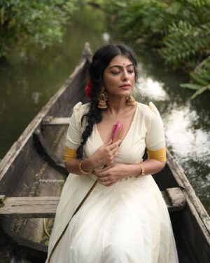 Merin Philip Instagram - Write a caption... Pic - @sharon.shyam 

Gorgeous : @merinmaryphilip 

Hair & Makeup : @soumyashyam_makeupartist 

Accessories : @urvasi_ernakulam 

Outfit : @kiara_btq 

Special thanks @dibeeshdas 

@sunuprathapan 

@_ajmalaju___ 

@signaturebysiva 

@jishnurejimon 

—————————————-
@nikonindiaofficial Z9
——————————————

#sharonshyam #sharonshyamphotography #storiesbysharonshyam #trendingsong #instareels #instalikes #weedingphotography #weedingreels #reelskerala #réel #reelsindiaofficial #reelsitfeelsit #trendingreels #verityreels #veritybook ##weedinghairstyle #weddingmoments #reelsfeelit ❤️#reelsnew #reelvideo #reelsinstagram❤️💯 #reelskeralaofficial #creativephotography #creativeminds #creativeminds #nikonindiaofficial
#nikonindia #onam Pic - @sharon.shyam 

Gorgeous : @merinmaryphilip 

Hair & Makeup : @soumyashyam_makeupartist 

Accessories : @urvasi_ernakulam 

Outfit : @kiara_btq 

Special thanks @dibeeshdas 

@sunuprathapan 

@_ajmalaju___ 

@signaturebysiva 

@jishnurejimon 

—————————————-
@nikonindiaofficial Z9
——————————————

#sharonshyam #sharonshyamphotography #storiesbysharonshyam #trendingsong #instareels #instalikes #weedingphotography #weedingreels #reelskerala #réel #reelsindiaofficial #reelsitfeelsit #trendingreels #verityreels #veritybook ##weedinghairstyle #weddingmoments #reelsfeelit ❤️#reelsnew #reelvideo #reelsinstagram❤️💯 #reelskeralaofficial #creativephotography #creativeminds #creativeminds #nikonindiaofficial
#nikonindia #onam
