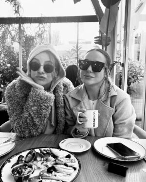 Merve Altınkaya Instagram - #today #sister 🕊️