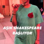 Merve Polat Instagram - AŞIK SHAKESPEARE SAHNEDE ❤️🫵🏼 4 EKİM’de ZORLU PSM’de başlıyoruuuz ✌️🧿 @asikshakespearesahnede @mahmutorhan @urazka @n.erdenn @oykusuokur @sebnemsonmezofficial @tasciceren @keremarslanoglu1 #aşıkshakespeare #tiyatro #sahne #theatre #zorlupsm