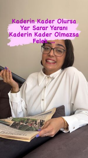Merve Polat Instagram - KADERİN KADER OLURSA YAR SARAR YARANI, KADERİN KADER OLMAZSA FELEK …KADERSİZ MİYİZ NEYİZ? 😂😂Feleğin sillesini yiyenlere gönder 🥲
@eylulonline ve Halasını çoook öptük😘😘😘 #zam #vergi #kader